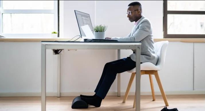 Footrest Reduce Back Pain